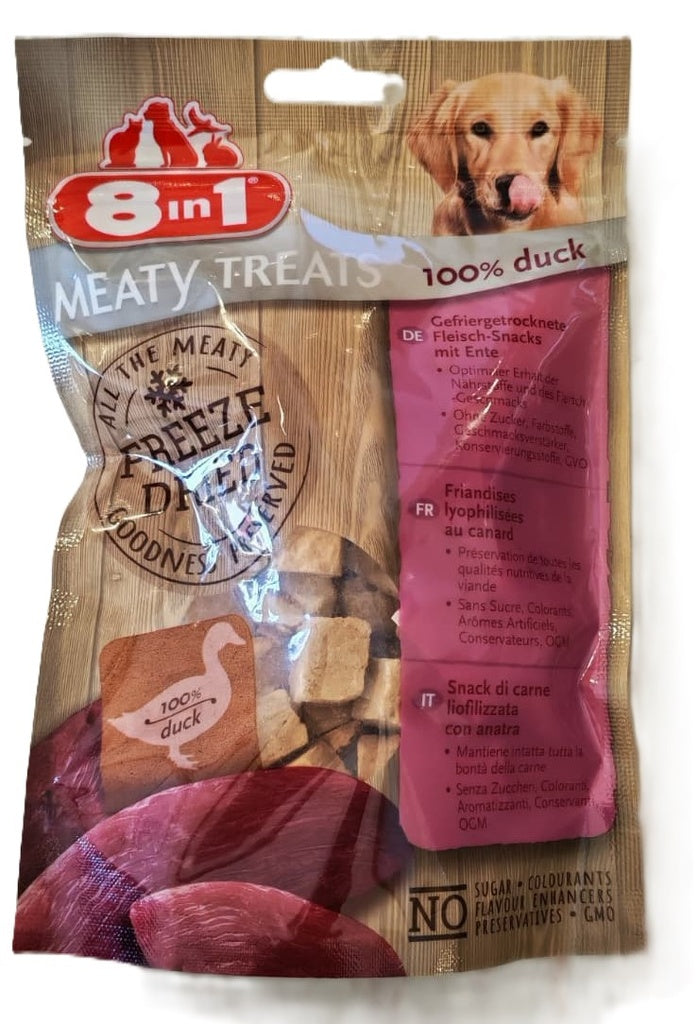 Freeze-dried duck meaty treats in a 50g package from SVK, ideal for pet snacking and training.