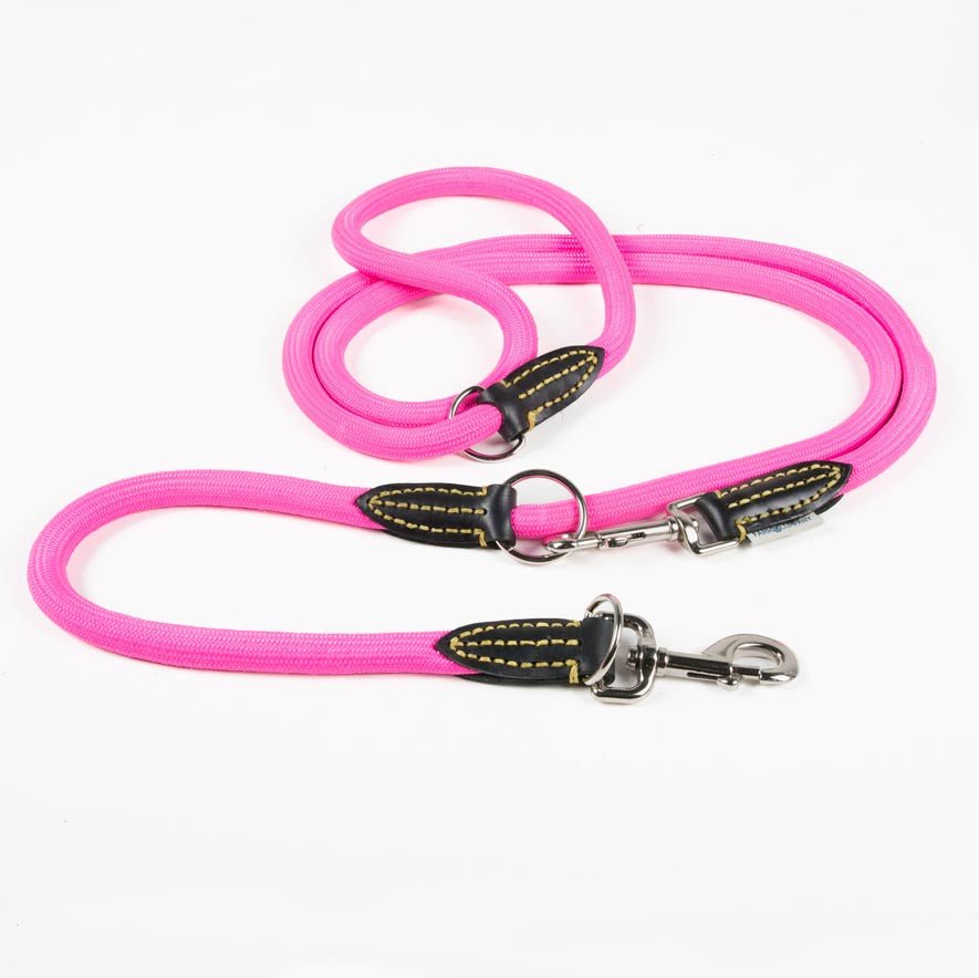 Pink nylon training leash from Farm Company, 13mm by 230cm, suitable for dog training and outdoor pet activities.