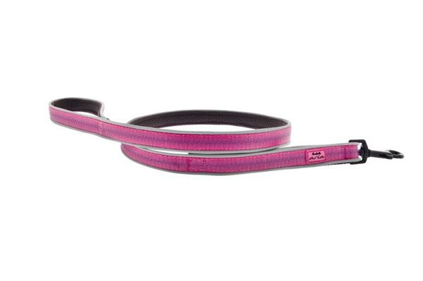 Pink AIR LEASH M by Ferribiella, 120x2.5 cm, designed for pet comfort and control.