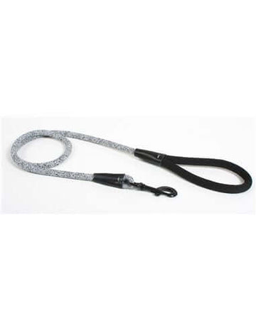 Farm Company nylon deluxe dog leash in reflective silver, 1.1x120cm, featuring durable nylon material for secure control.